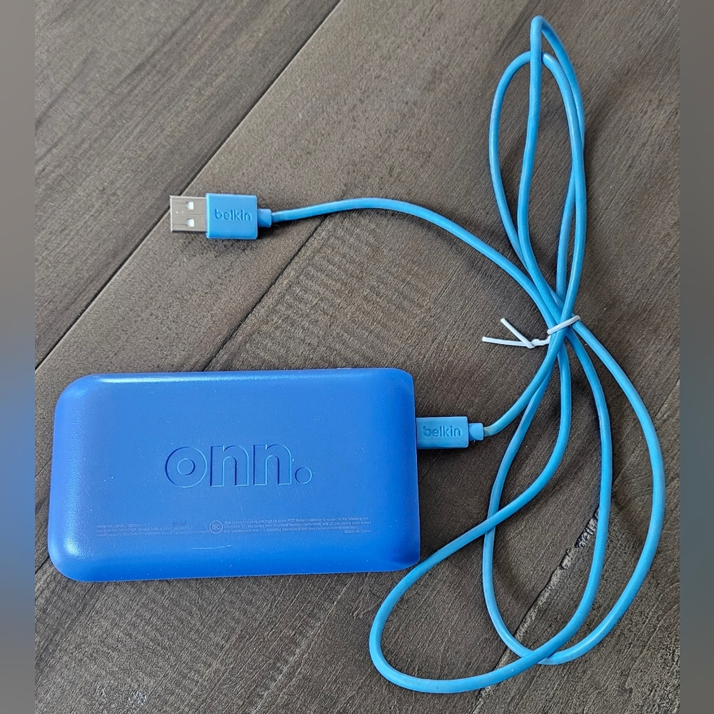 ONN Power Bank 8000mAh Portable Charger for Phone/DevicesComes With 4 ft Cord